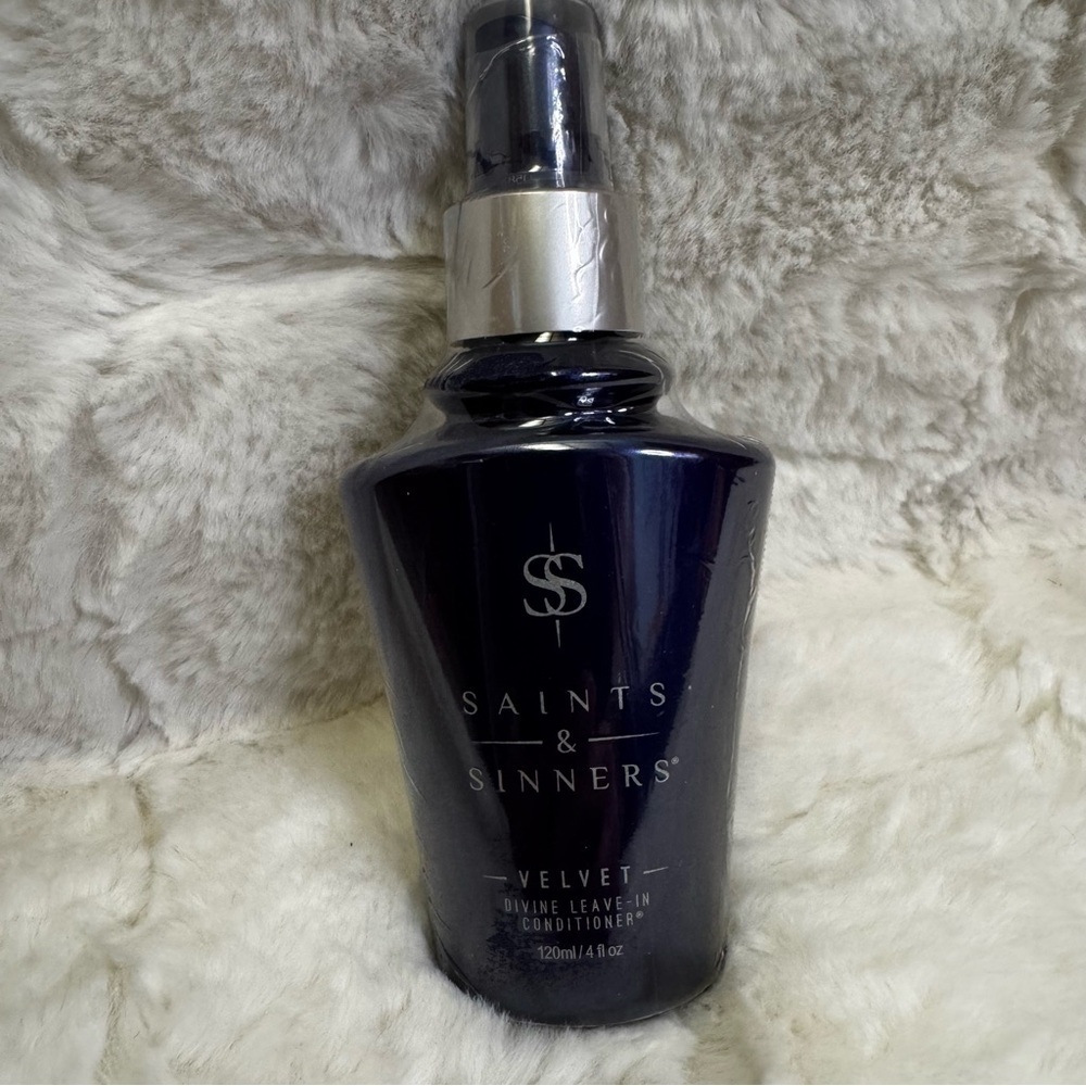 Saints & Sinners Velvet Leave-In Conditioner 4 oz Protects Adds Shine Sealed NWT